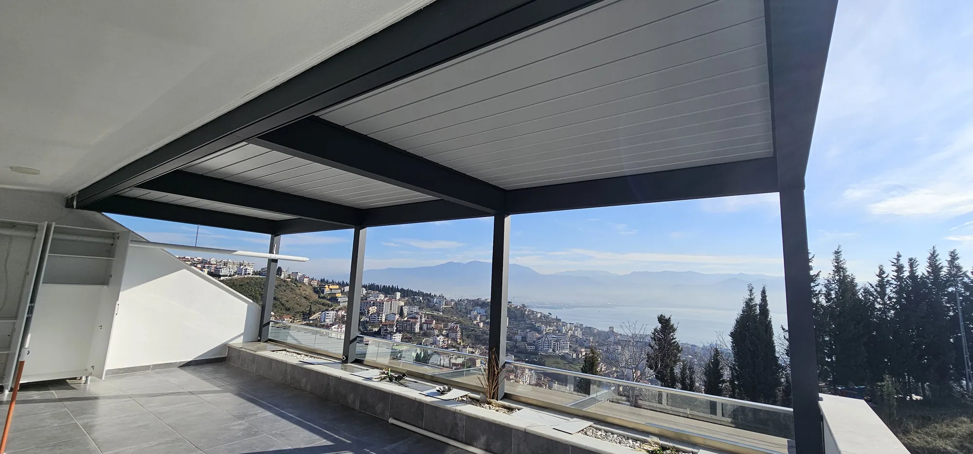 Teras, şehir manzarası